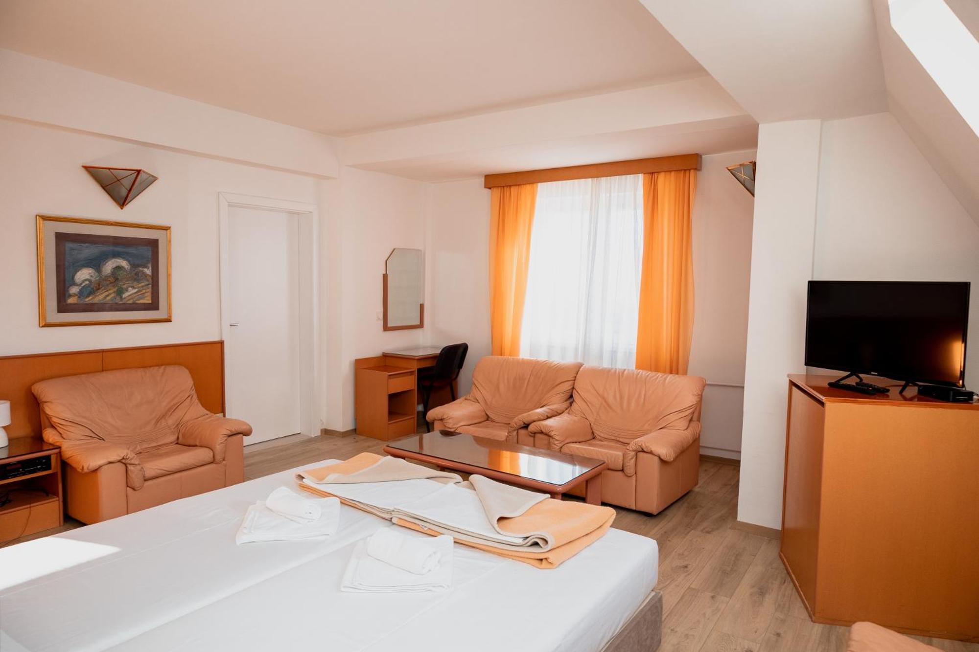 Hotel Molika Magarevo Esterno foto